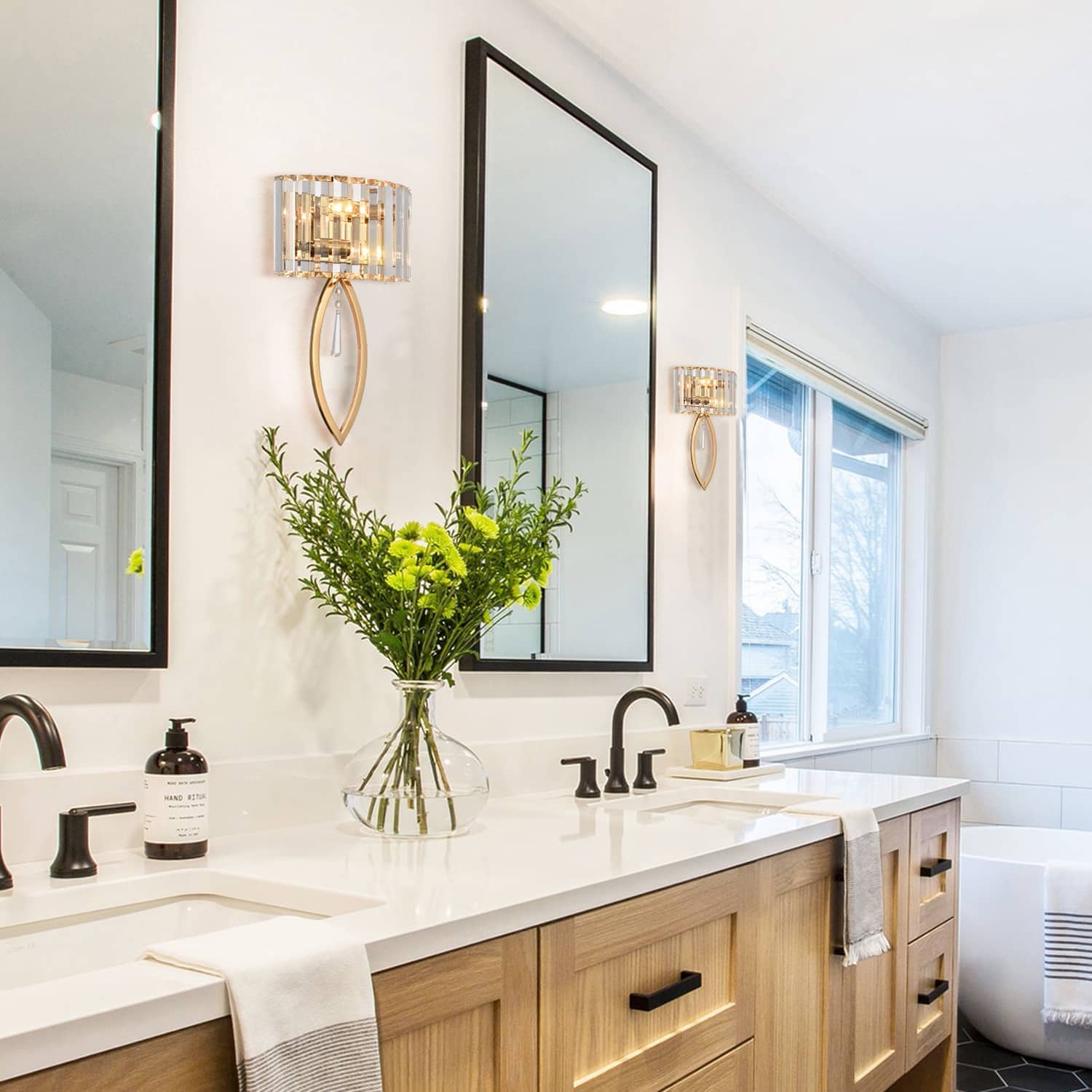 8 Bathroom Sconce Lighting Ideas That Take Your Bathroom to the Next Level