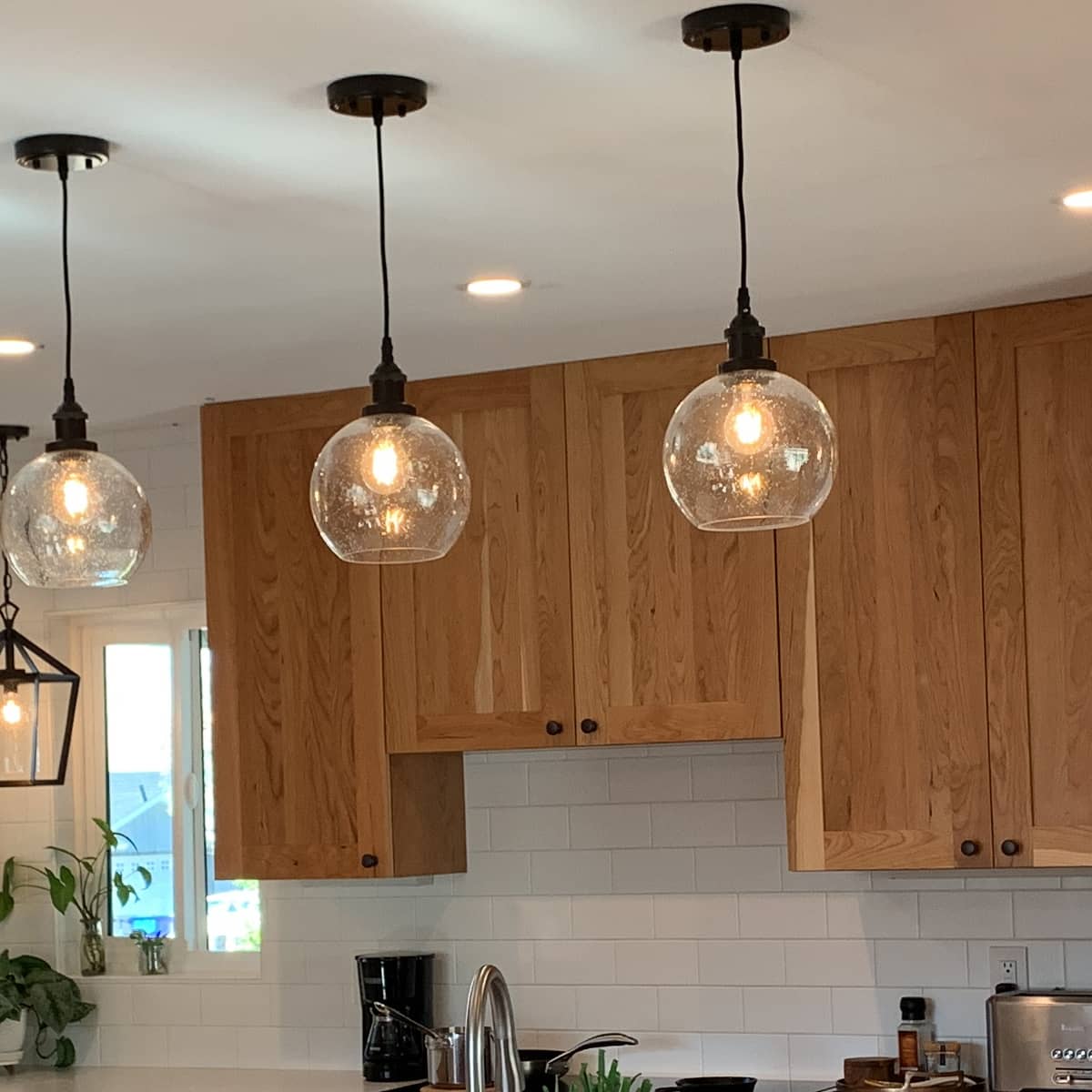 globe seeded glass pendant lights oil-rubbed bronze| claxy