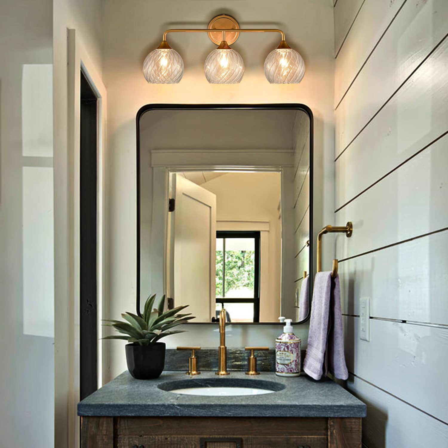Gold Bathroom Vanity Light, Modern Brass 3 Lights Wall Light Globe Wall Sconce for Bathroom Bedroom Living Room