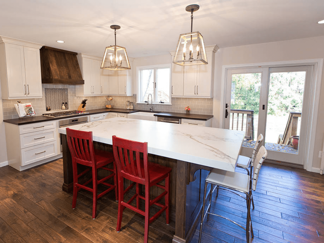 18 Rustic Pendant Lighting Ideas to Add Flair to Your Kitchen   CLAXY