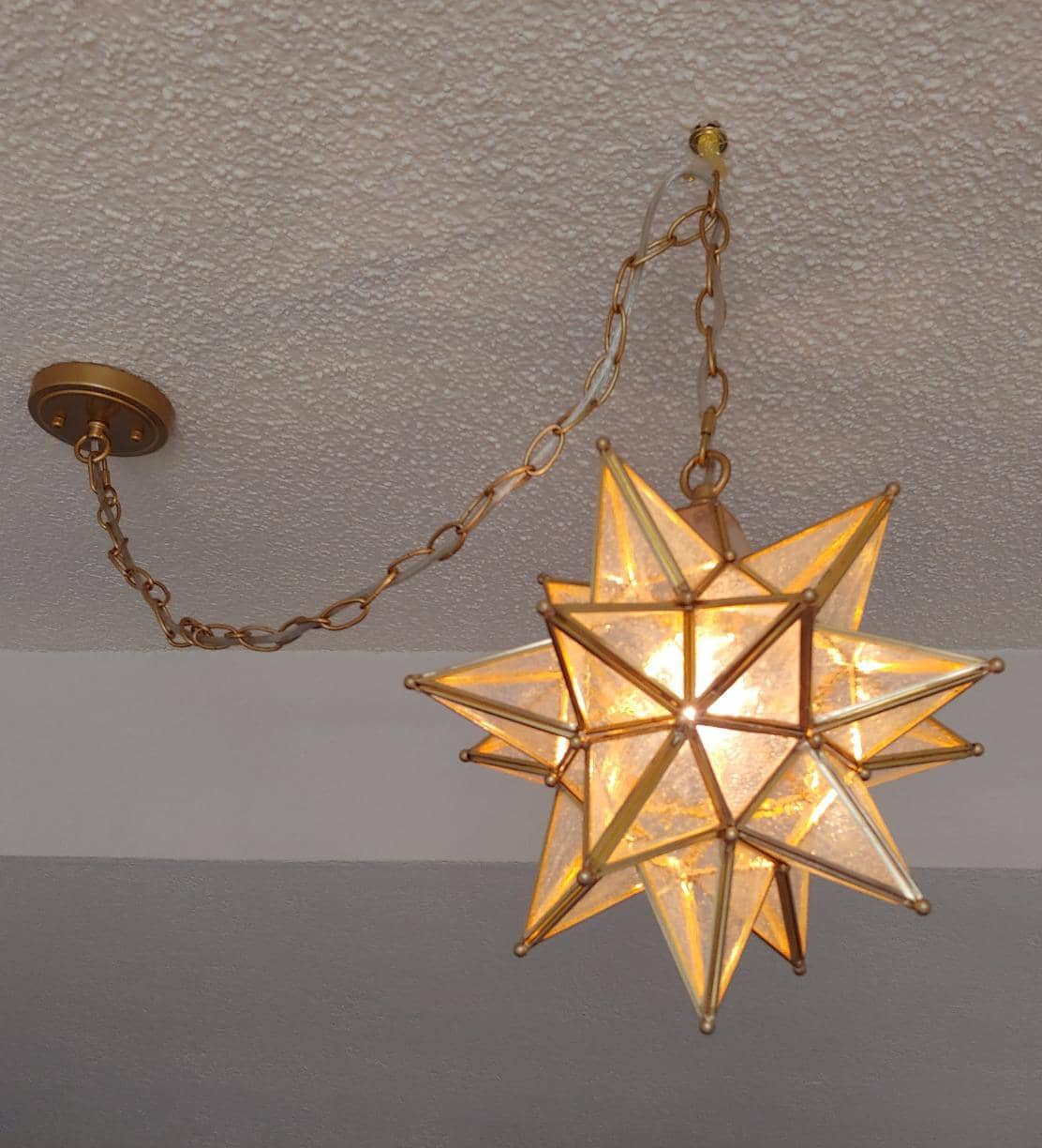 Gold Light Moravian Star Pendant Chandelier (13 Inch)