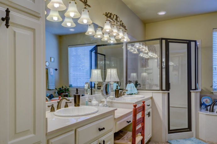 3 Bathroom Vanity Light Ideas You Don’t Want to Miss