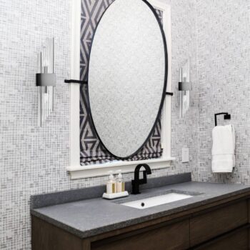 2 Light Modern Glass Wall Light Fixture Black Metal Finish Vanity Mirror Light Fixture Crystal Wall Sconce for Bathroom Set of 2 4 1